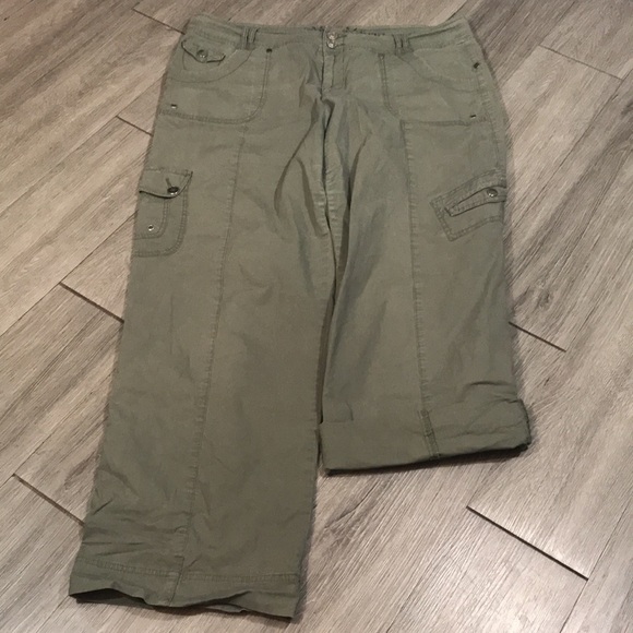 Style & Co Olive Green Stretch Cotton Twill Roll-Up Cargo Pants size 16 - Picture 4 of 9